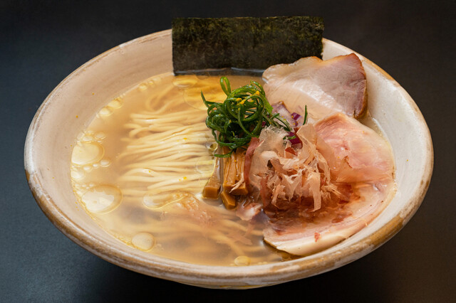 Homemade Ramen Muginawa: preisgekrönter Shoyu- & Iriko-Ramen — 1