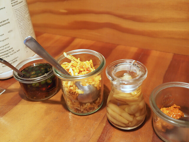 Honkatry: Komplexe Curry-Teller zum Mittagessen — 3