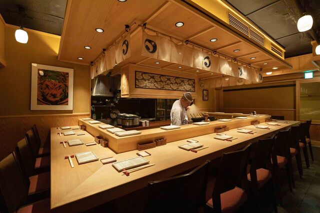 Eiki: Yakitori über intensiver Holzkohle — 3