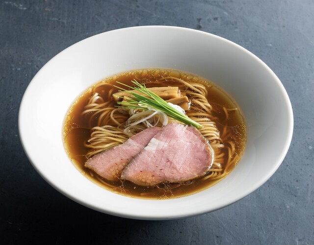 Shinjiko Shijimi Chuka Soba Kohaku Tokyo honten: Clam Broth Ramen — 3
