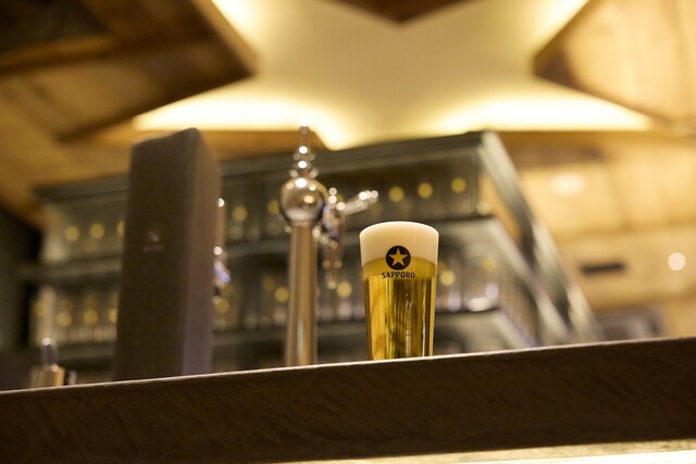 Sapporo Nama Beer Kuro Label THE BAR: The Perfect Pour — 4