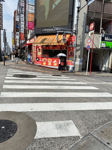 REIS KEBAB Shinjuku ten: Günstiger und schneller Döner Kebab — 2