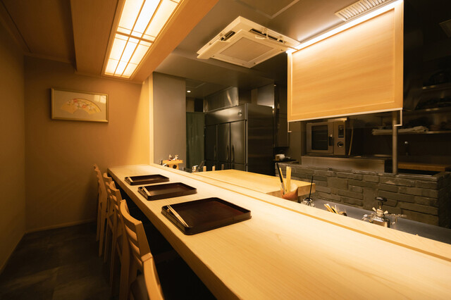 Akasaka Ogino: Meisterhaftes Kaiseki vom Holzkohlegrill — 4