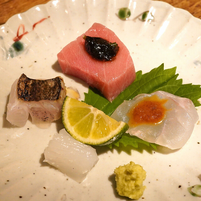 SOWADO: Modernes Izakaya mit zentralem Holzkohlengrill — 3