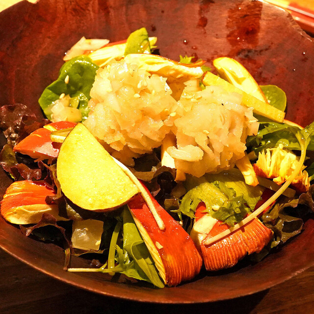 SOWADO: Modernes Izakaya mit zentralem Holzkohlengrill — 5