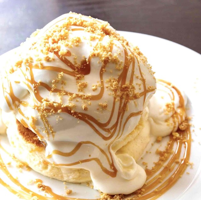 Chaka: Famed Soufflé Pancakes — 1
