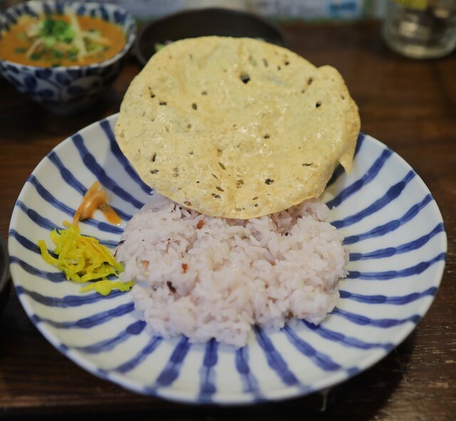 Tsuki to Kame: Japanisch interpretierte indische Currys — 2
