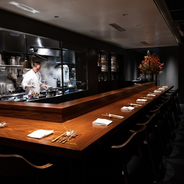 Hongshiki Ryori Koki: Hongkonger Haute Cuisine am Tresen — 3