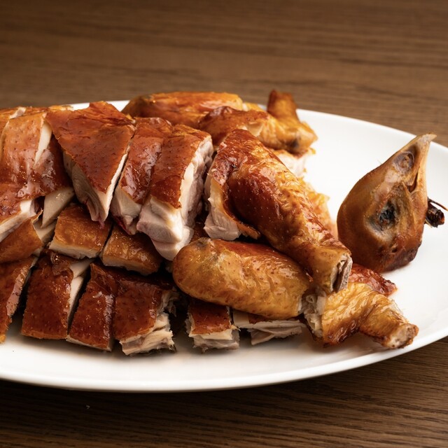 Hongshiki Ryori Koki: Hongkonger Haute Cuisine am Tresen — 1
