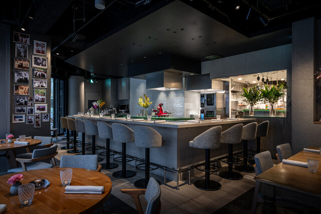 Tinc gana: modernes spanisches Omakase an der Theke — 1