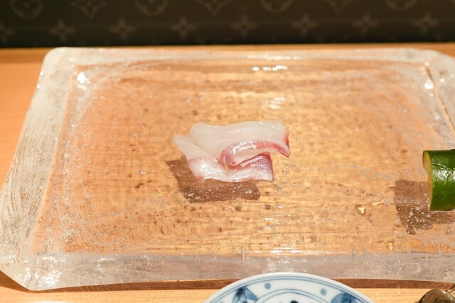 Sushi Takamitsu: Sushi-Erlebnis auf einer Buchtrundfahrt in Tokio — 3