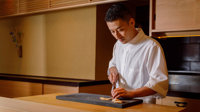 Kappo Muroi: Precise Seasonal Counter Dining — 2