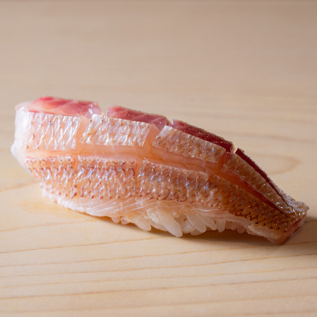 Sushi Ikkou: meisterhaftes Edomae-Sushi — 5