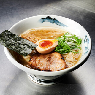 ZUND-BAR: das AFURI-Stammhaus für Yuzu- und Shio-Ramen — 5