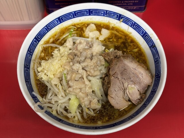Ramen Jiro Nakayama ekimae ten: klassischer Jiro-Ramen — 5