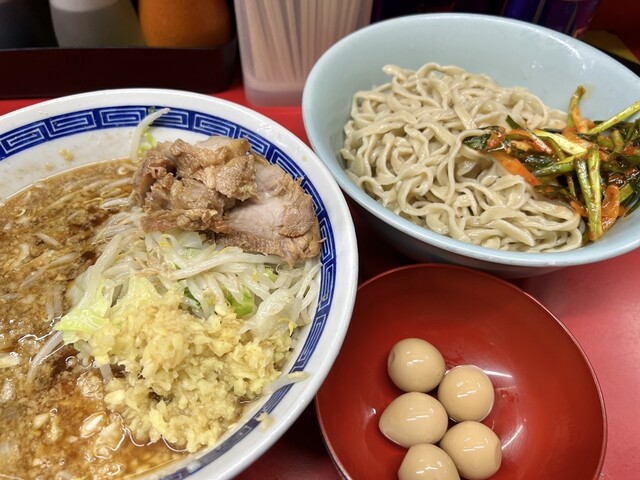 Ramen Jiro Nakayama ekimae ten: klassischer Jiro-Ramen — 3