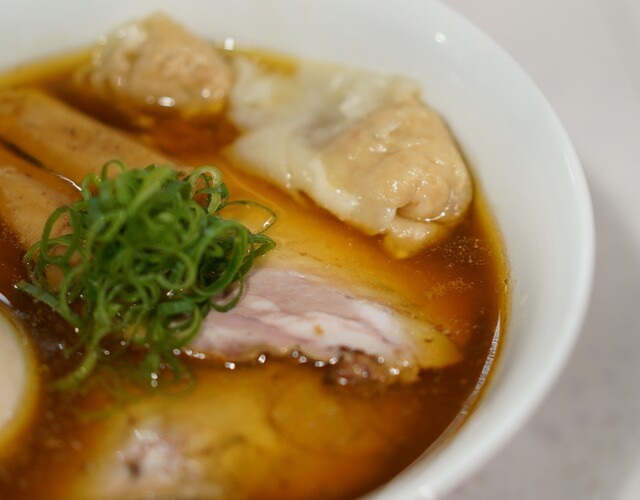 Ramen Hoshijirushi: Shoyu-Ramen und Kombu-Sui-Tsukemen — 5