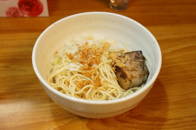 Ramen Inoue: Niboshi-Hühner-Ramen und gewürztes Kaedama — 5