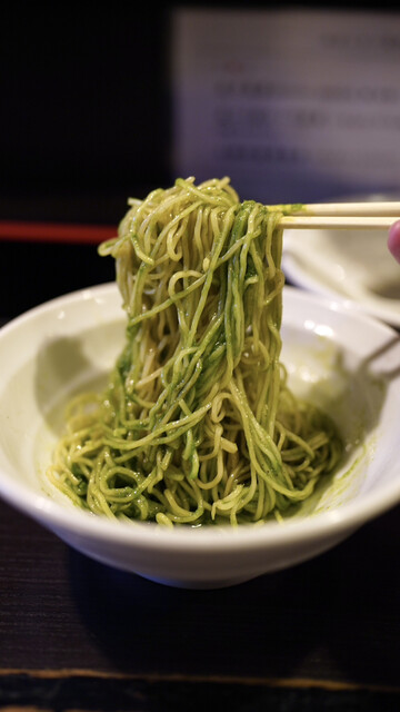 Hetchikan Fukutomichou honten: Niboshi-Ramen und abends Sake-Bar — 2