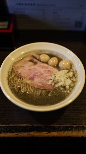 Hetchikan Fukutomichou honten: Niboshi-Ramen und abends Sake-Bar — 3