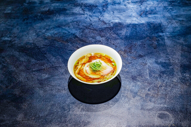 Uzu to Kaminari: klare Shoyu-Ramen aus der Tsuta-Familie — 4