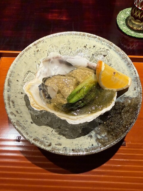 Kanazawa Hirayama: Kaiseki mit Reisgängen aus dem Tontopf — 3