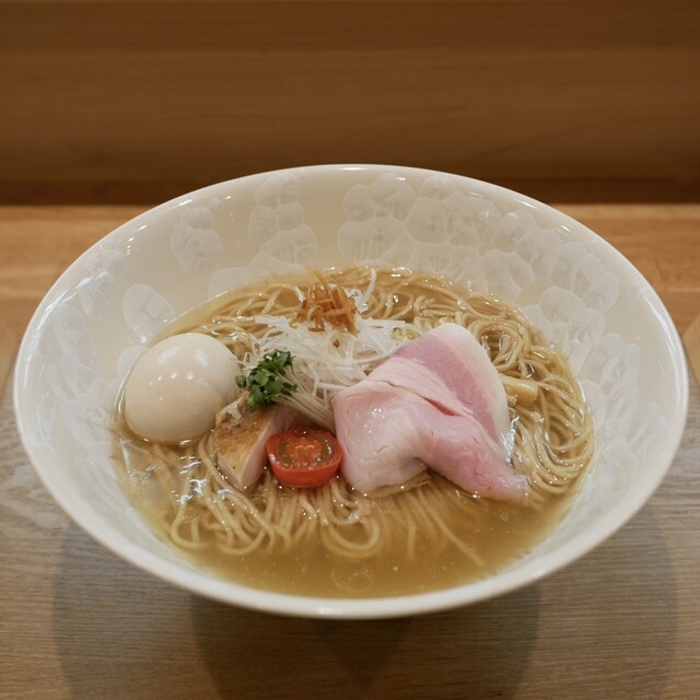 Komugi Soba Ike: Shio-Ramen in klarer Hühnerbrühe — 5