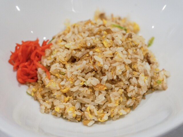 Ichiban: kantonesisch-sichuanesische Küche und Brühe-Gyoza — 4