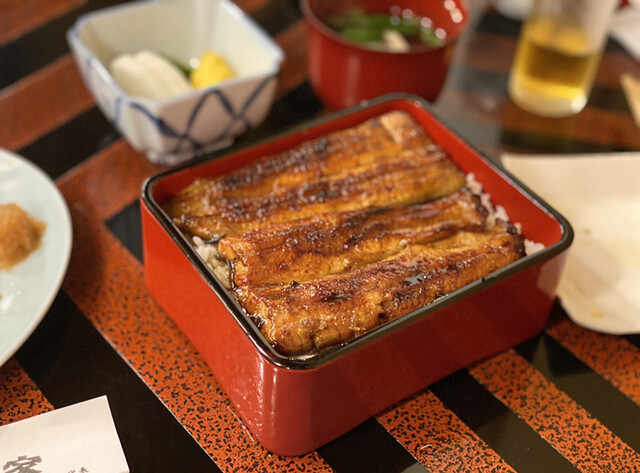 Unagi Sakuraya: Aal vom Holzkohlegrill im Kanto-Stil seit 1856 — 2