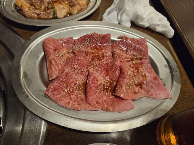 Yakiniku Fuji: Yakiniku vom Metzger mit Matsusaka-Rind — 1