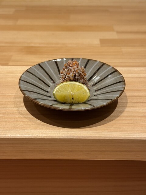Sushi Itsuki: gereifte Sushi als Omakase an sechs Plätzen — 3