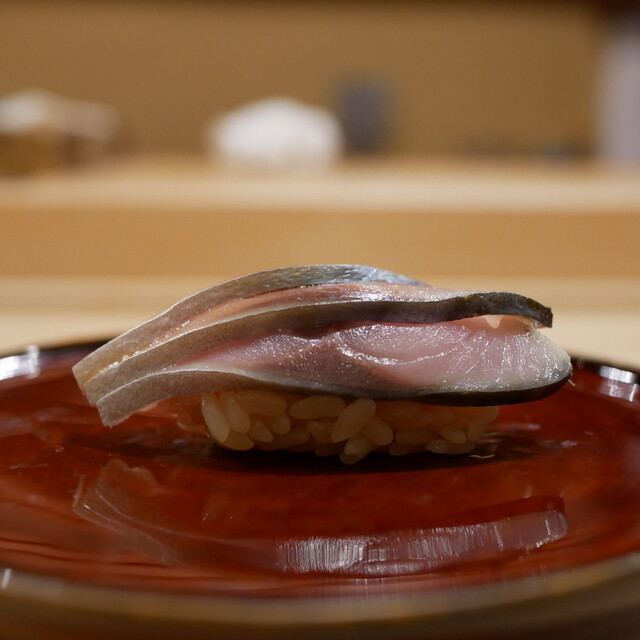 Ueda: Omakase-Sushi an sechs Thekenplätzen — 5