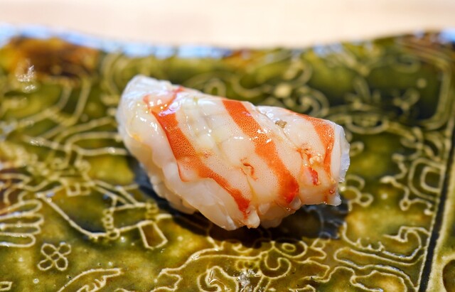 Sushi Shunbi Nishikawa: Omakase-Sushi mit Blick auf die Burg — 1