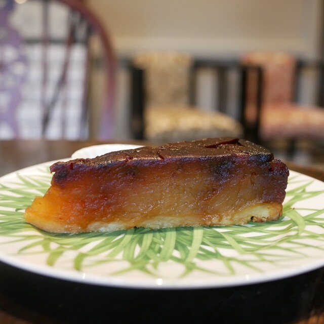 LA VOITURE: Legendary Kyoto Tarte Tatin — 1