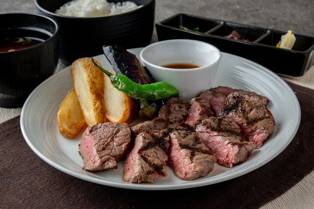 Kyo Dining Hachijo: Bier und Rindfleisch im Bahnhof Kyoto — 5