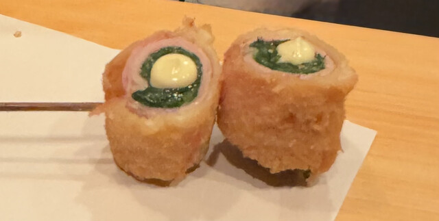 Kushiage Senmon Ten Kotetsu: Kreative Kushikatsu nach Kyoto-Art — 3
