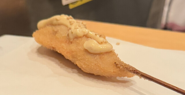 Kushiage Senmon Ten Kotetsu: Kreative Kushikatsu nach Kyoto-Art — 2