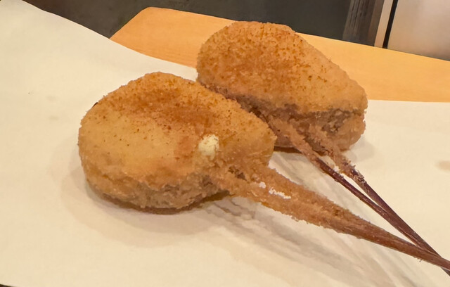 Kushiage Senmon Ten Kotetsu: Kreative Kushikatsu nach Kyoto-Art — 5