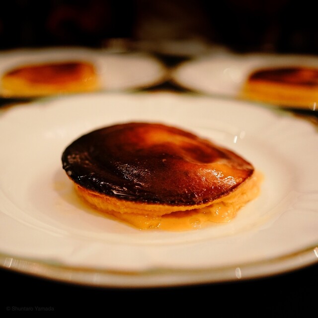 Cave de K: Champagne Bar with Famed Hot-cakes — 4