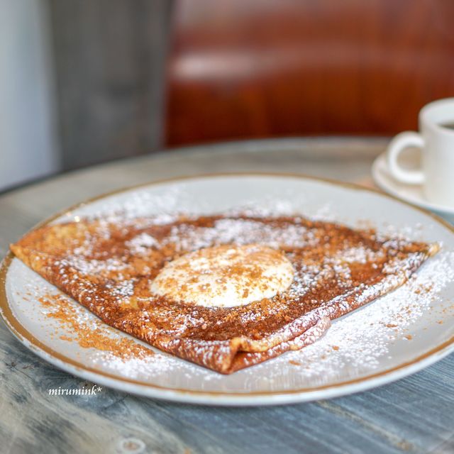 neuf creperie: authentische französische Galettes und Crêpes — 5