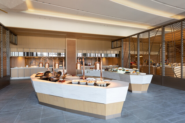 Raku: Hotelbuffet mit Live-Cooking-Stationen — 4