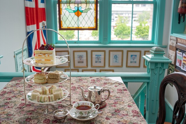 Kitahama Retro: klassischer britischer Teesalon — 5