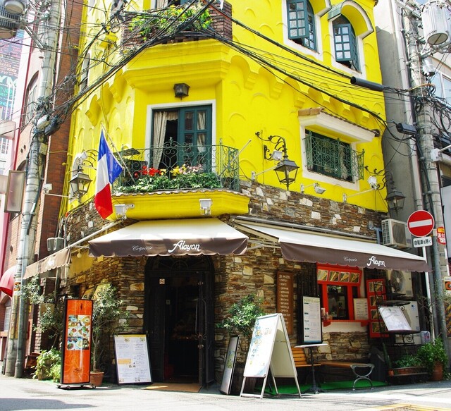 Creperie Alcyon: Authentic French Crêpes — 3