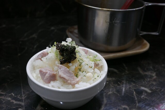 Gunjo: Täglich wechselnde Ramen-Spezialitäten — 4