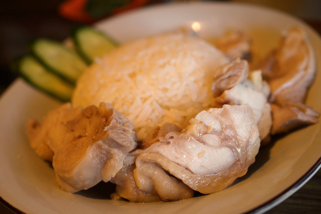 Horiuchi Chicken Rice: Spezialist für südostasiatischen Hühnerreis — 1