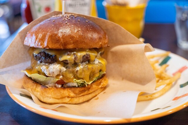 Nick & Renée Toyonaka Honten: Premium Wagyu Burgers — 3