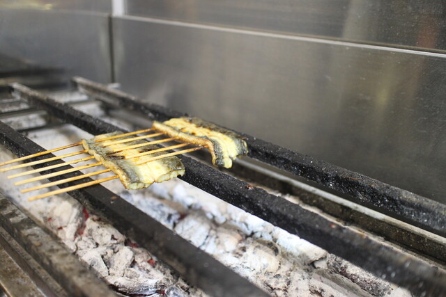 Unagi Nishihara: Gegrillter Aal nach Kanto-Art — 5