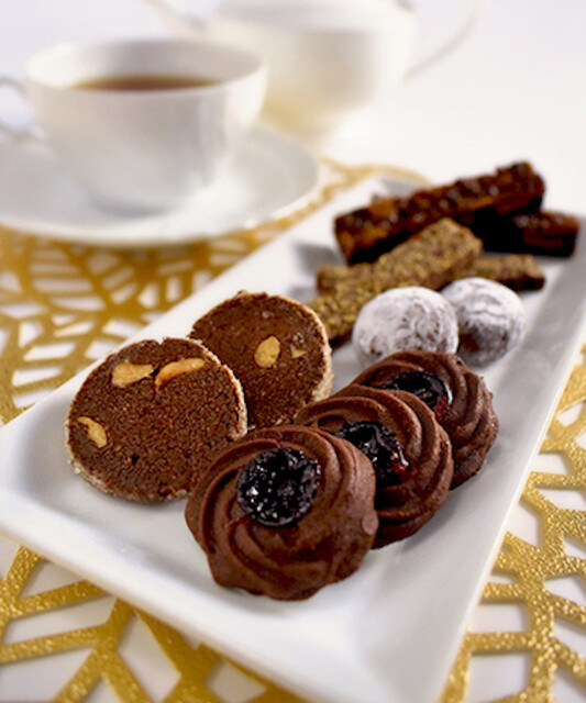 Cacaotier Gokan Kouraibashi Honten: Bean-to-bar chocolate salon — 1