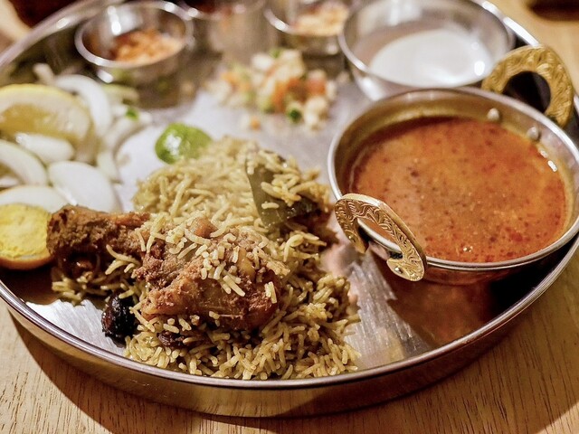 Diamond Biryani: auf Bestellung gekochtes Hyderabadi-Biryani — 2