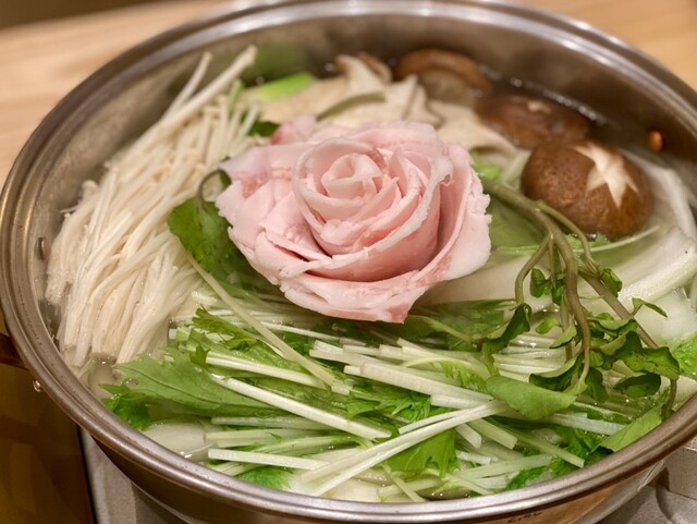 Agu Buta Shabushabu Senmon Ten Toriou Bettei: Shabu-Shabu nach Okinawa-Art — 1